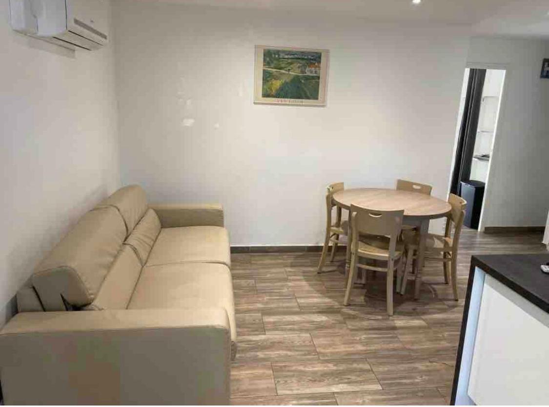 Appartements Meublees A Cote De L'Aeroport Marseille Provence 마리냔 외부 사진